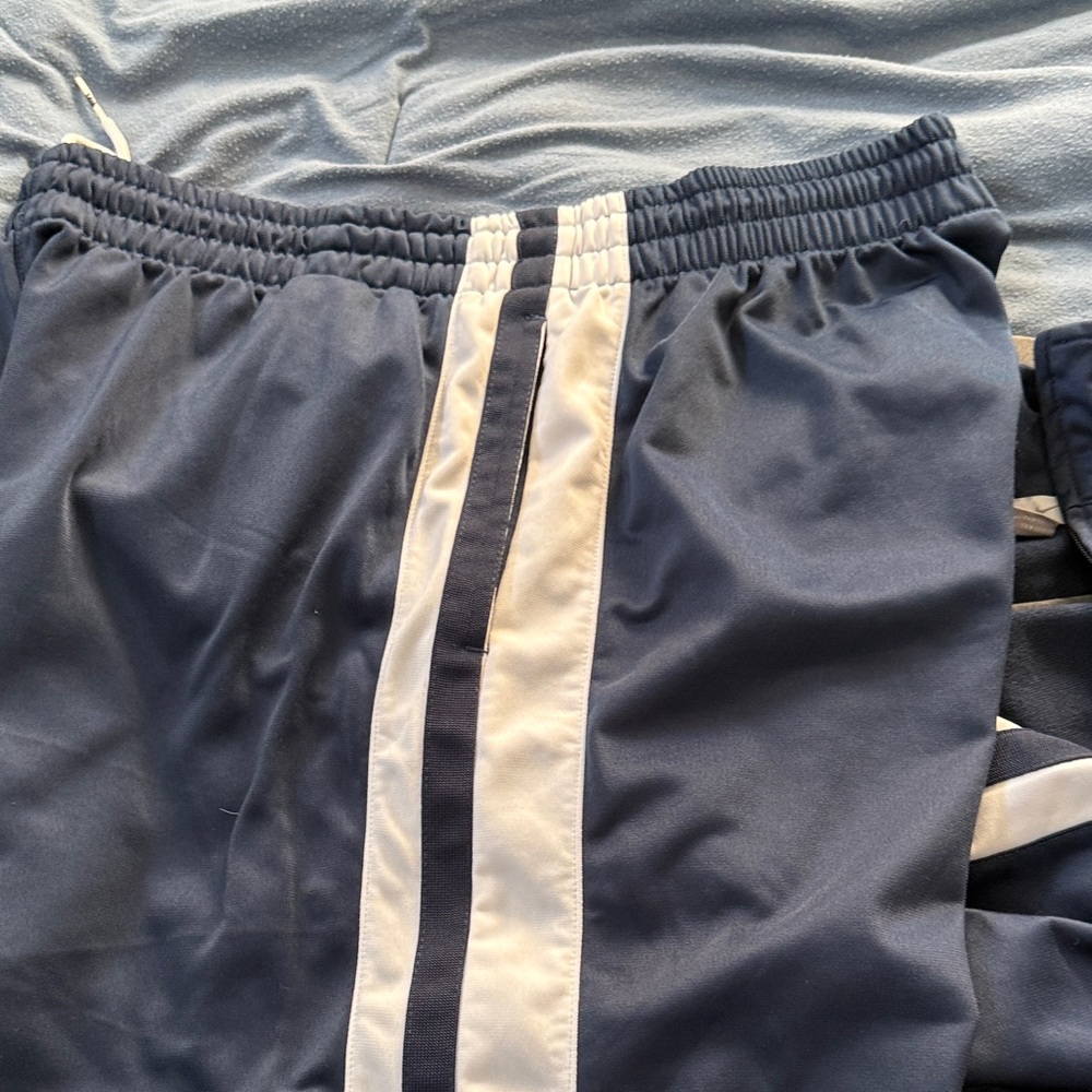 Nike Dark Blue Tracksuit with White Accents VINTAGE - Picture 10 of 15